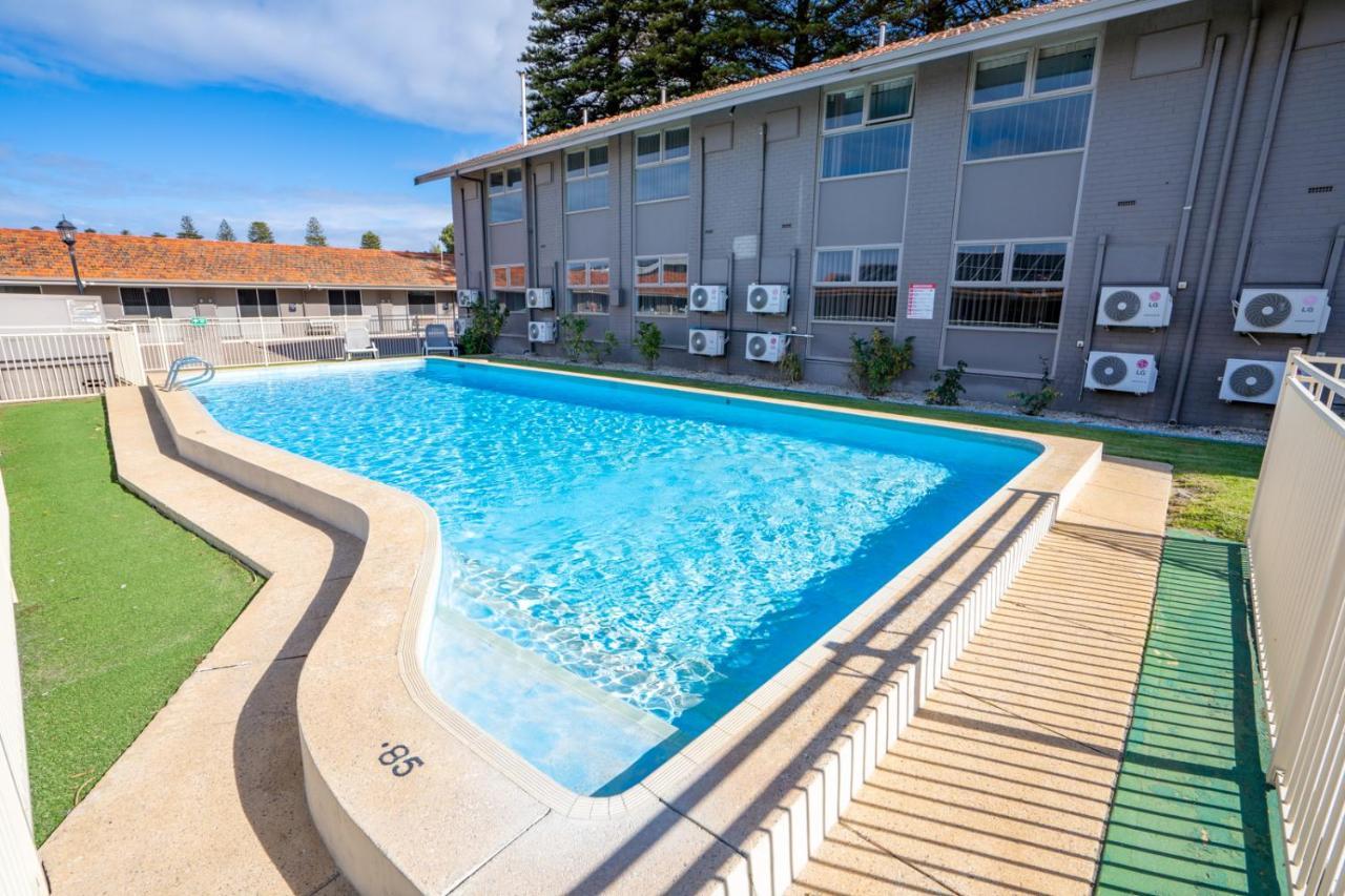 Hospitality Esperance Surestay Collection By Best Western (Adults Only) Экстерьер фото
