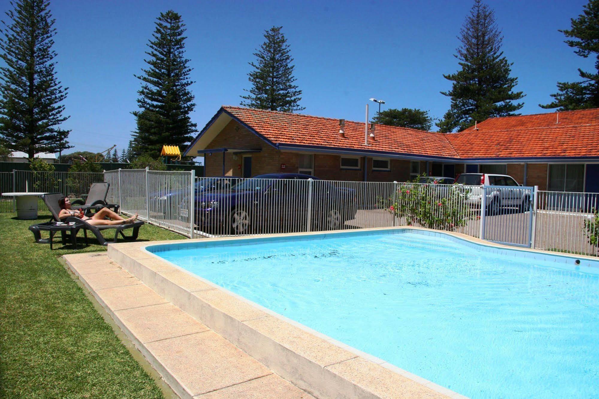 Hospitality Esperance Surestay Collection By Best Western (Adults Only) Экстерьер фото